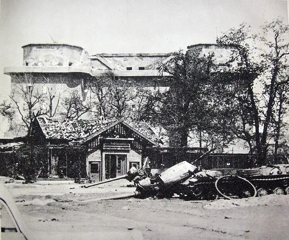 Historic photo of the Berlin Zoo flak tower in May 1945 after the battle for Berlin