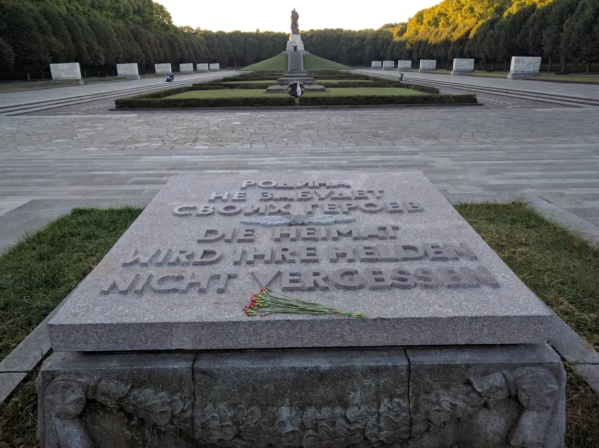 Soviet War Memorial Treptower Park, one of the WW2 sites in Berlin you can see without a tour or on Berlin WW2 tours